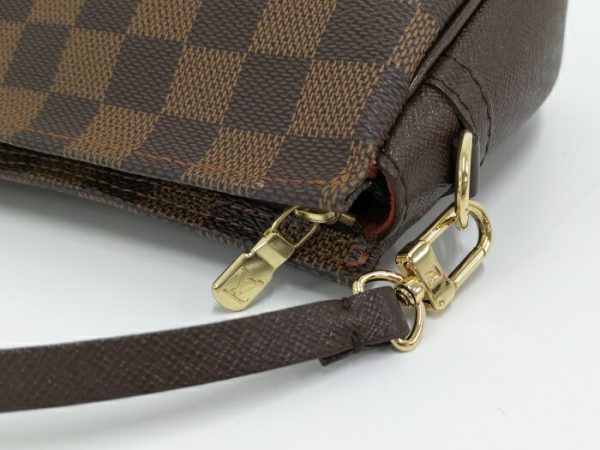 2000803252000646 4 Louis Vuitton Truth Makeup Accessory Pouch