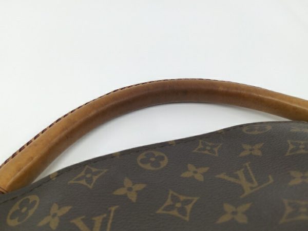 2000803257100294 6 Louis Vuitton Artsy MM Monogram Shoulder Bag