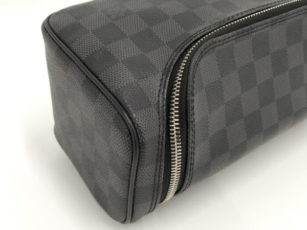 2000803258900374 4 Louis Vuitton Graphite Damier Toilet Shoulder Bag