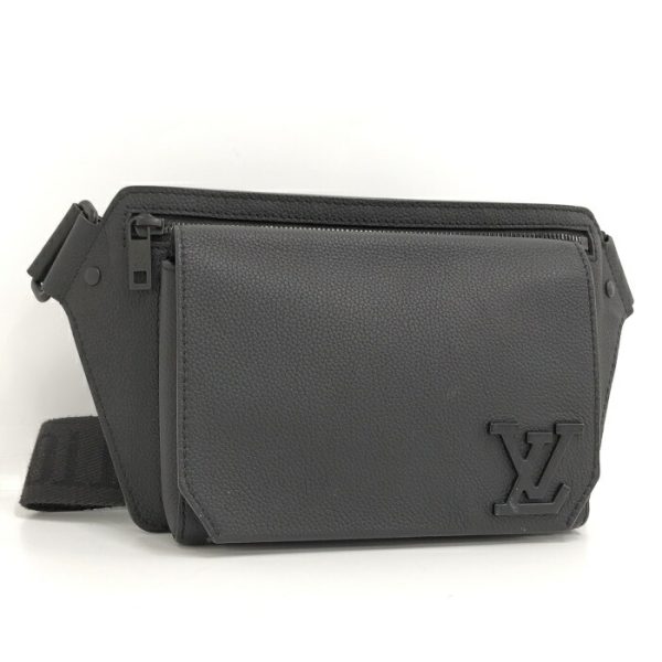 2000803259200287 1 Louis Vuitton Aerogram Grained Calf Leather Bum Bag