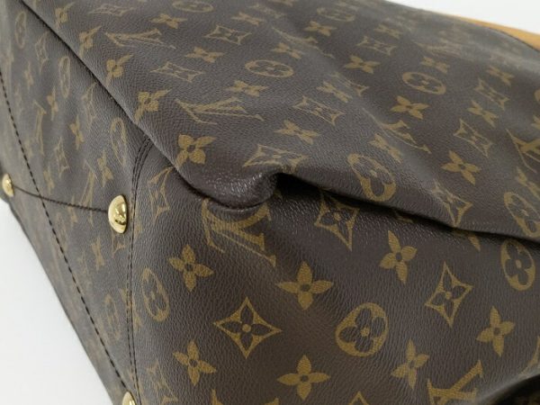 2000803259700408 4 Louis Vuitton Artsy MM One Monogram Shoulder Bag