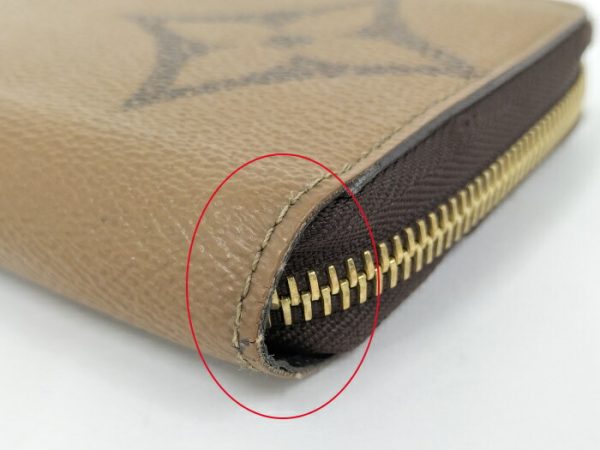 2001017257701460 4 Louis Vuitton Monogram Giant Reverse Round Zipper Long Wallet