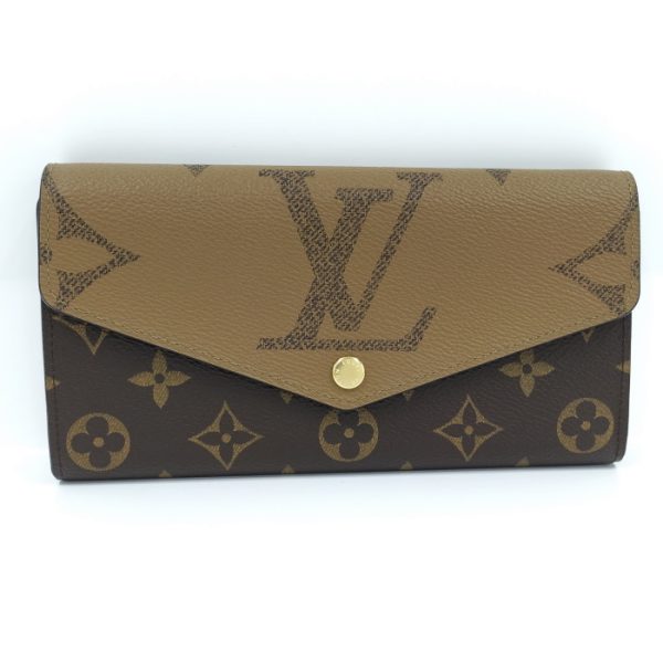 2001017257701483 1 Louis Vuitton Monogram Giant Reverse Portefeuille Sarah Bifold Long Wallet