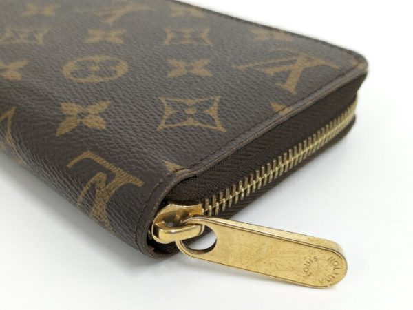 2001198251500816 5 Louis Vuitton Monogram Round Zipper Long Wallet