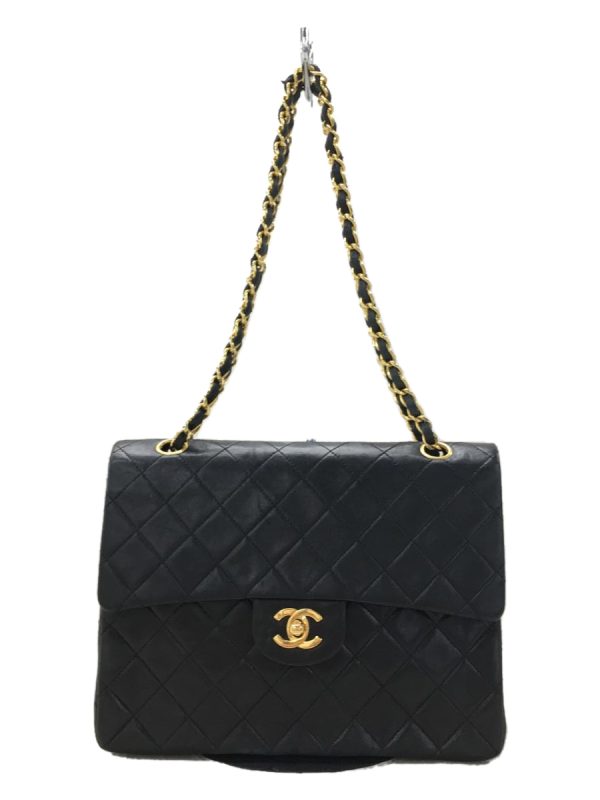 2300035998319 01 Chanel Matelasse Leather Shoulder Bag