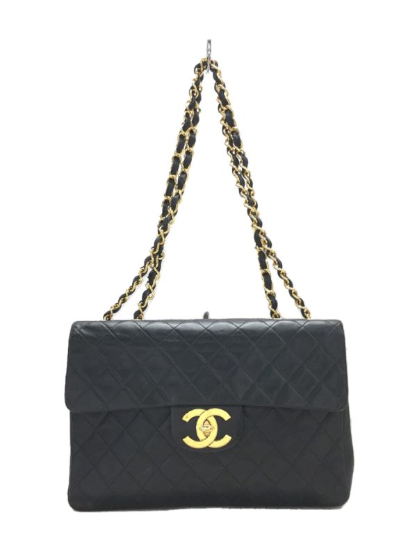 2306911143224 01 Chanel Leather Matelasse Plain Shoulder Bag