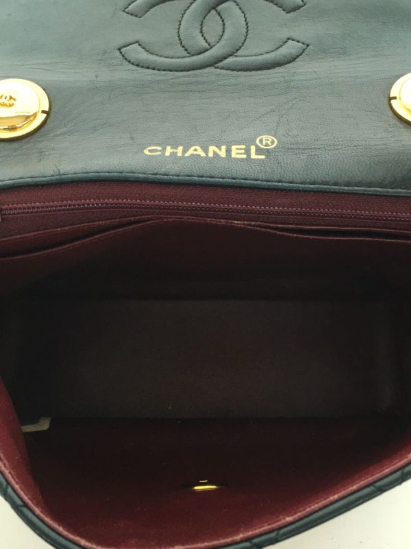 2318850886964 06 Chanel Matelasse Leather Plain Handbag