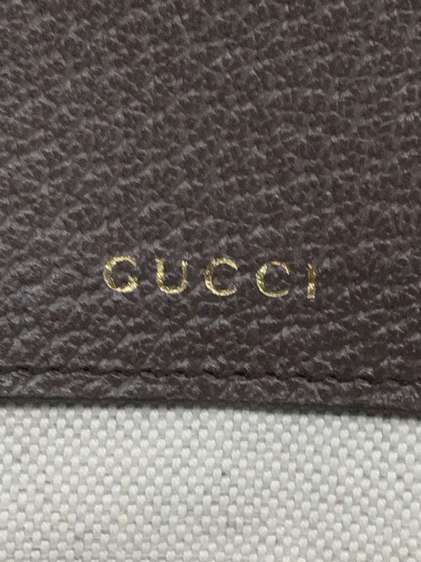 2318851743105 05 Gucci GG Supreme Canvas Overall Pattern Mini Bag