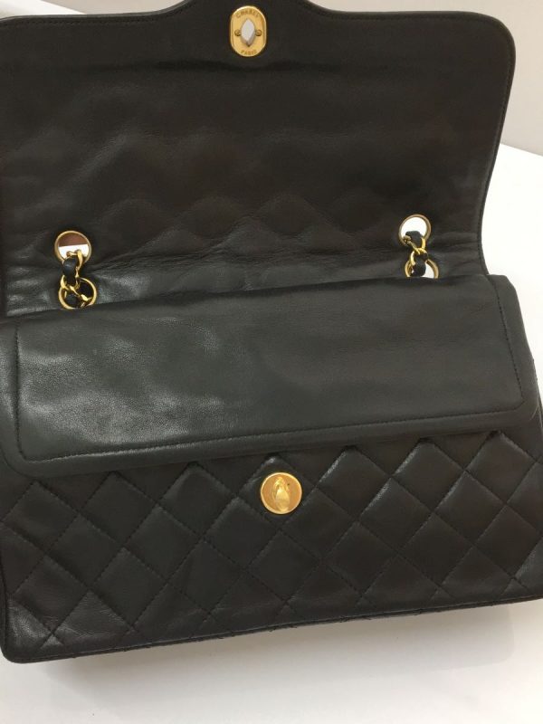 2319471788927 07 Chanel Leather Shoulder Bag