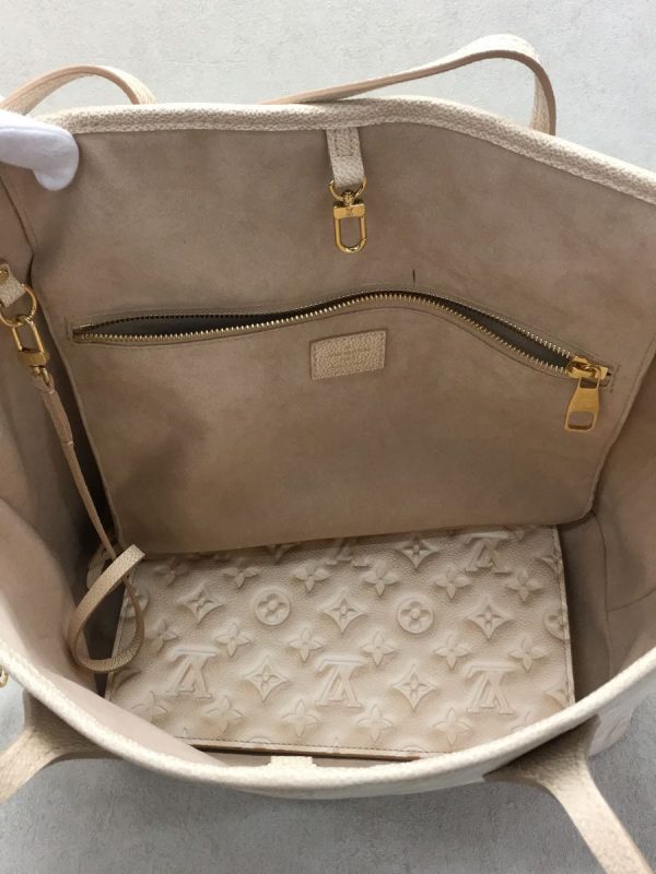 2319971296809 06 Louis Vuitton Leather Tote Bag