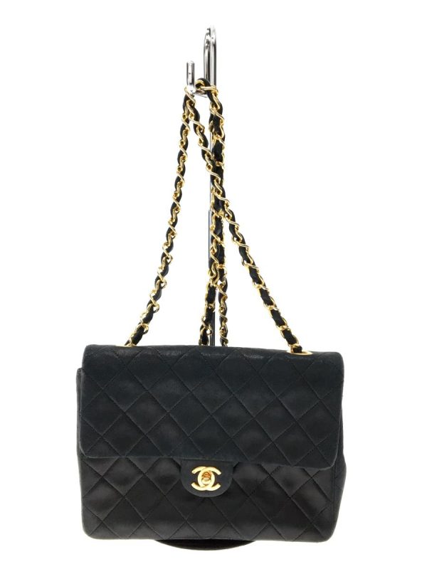 2320062044179 01 Chanel Leather Matelasse Plain Shoulder Bag