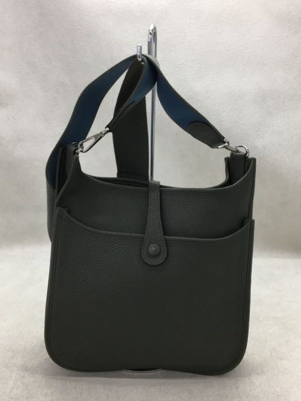 2320382604664 03 Hermes Leather Solid Tote Bag