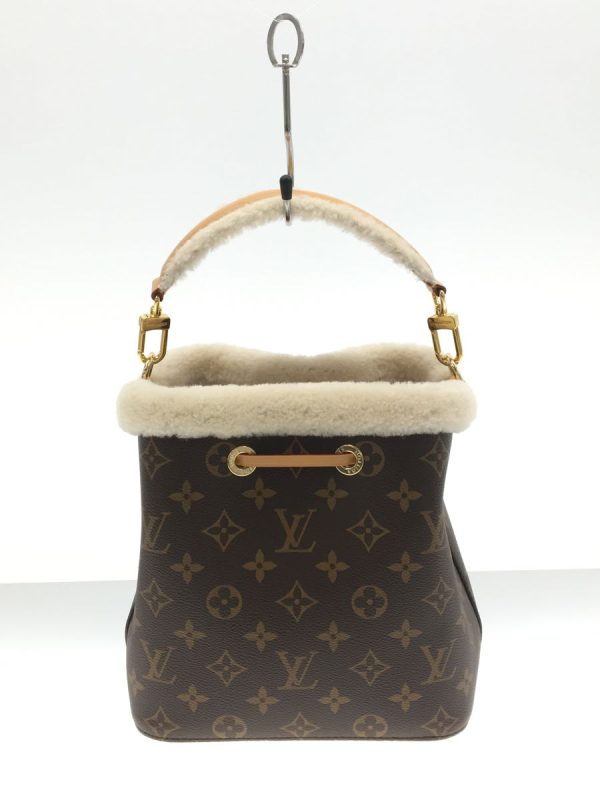 2329392324470 03 Louis Vuitton Leather Shoulder Bag