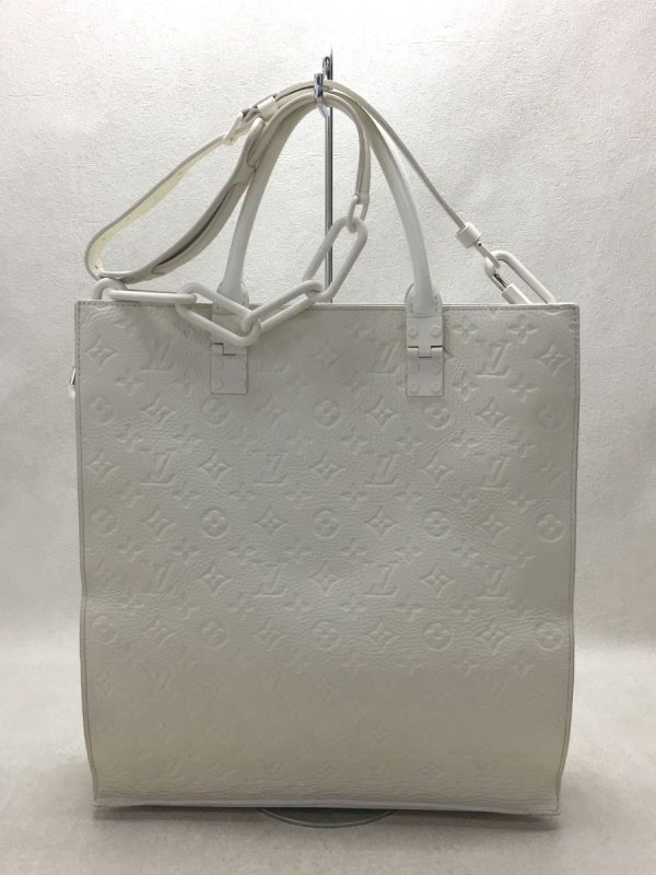 2332871800976 03 Louis Vuitton Cowhide Leather Handbag