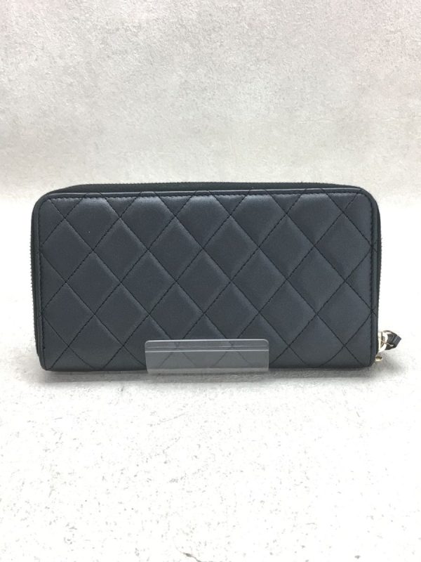 2333260409848 02 Chanel Lambskin Leather Chain Wallet Black