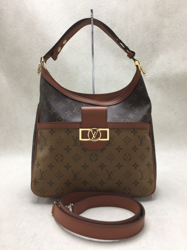 2333930315073 01 Louis Vuitton Hobo Dauphine MM Monogram Shoulder Bag