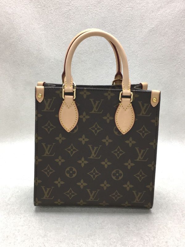 2334371052657 03 Louis Vuitton Sac Plat Monogram Leather Shoulder Bag