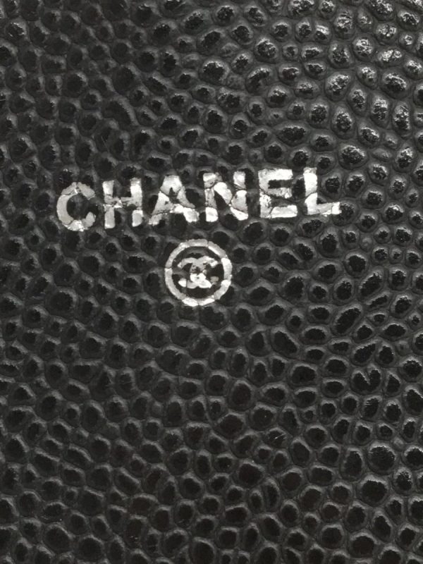 2338061383304 05 Chanel Caviar Skin Leather Chain Shoulder Bag