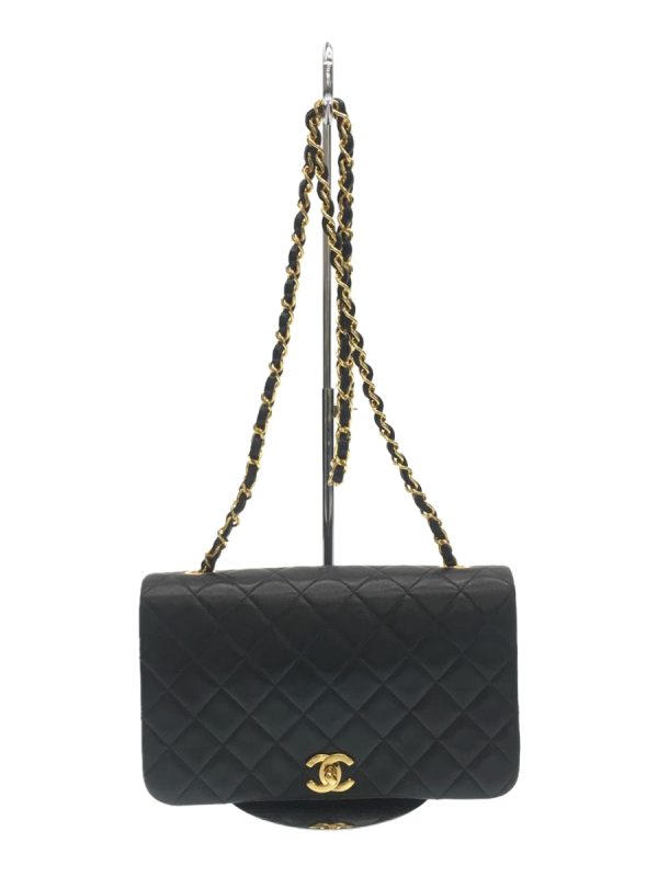 2338070622968 01 Chanel Matelasse Sheep Leather Chain Shoulder Bag