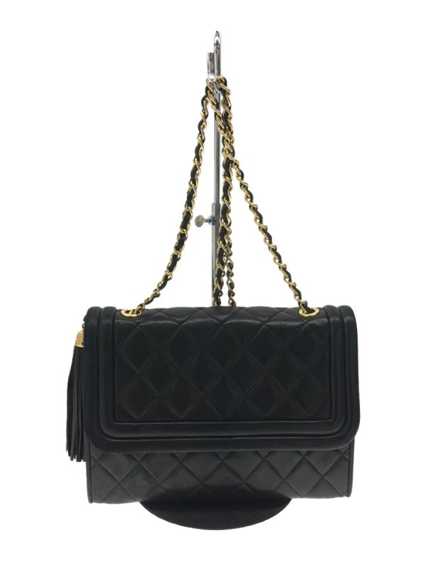 2338880322157 01 Chanel Leather Tassel Matelasse Shoulder Bag