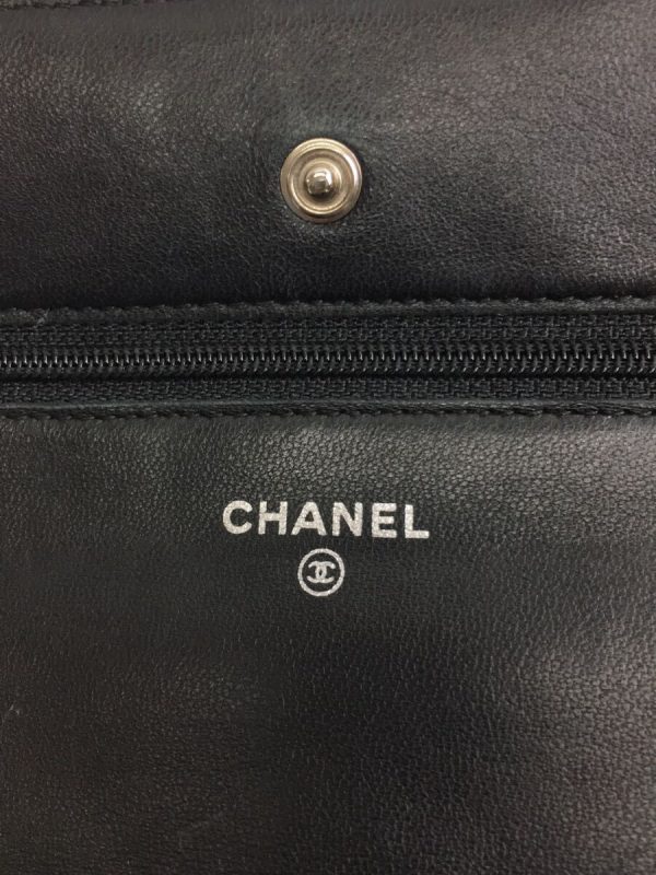 2340940035396 05 Chanel Mini Leather Matelasse Chain Shoulder Bag