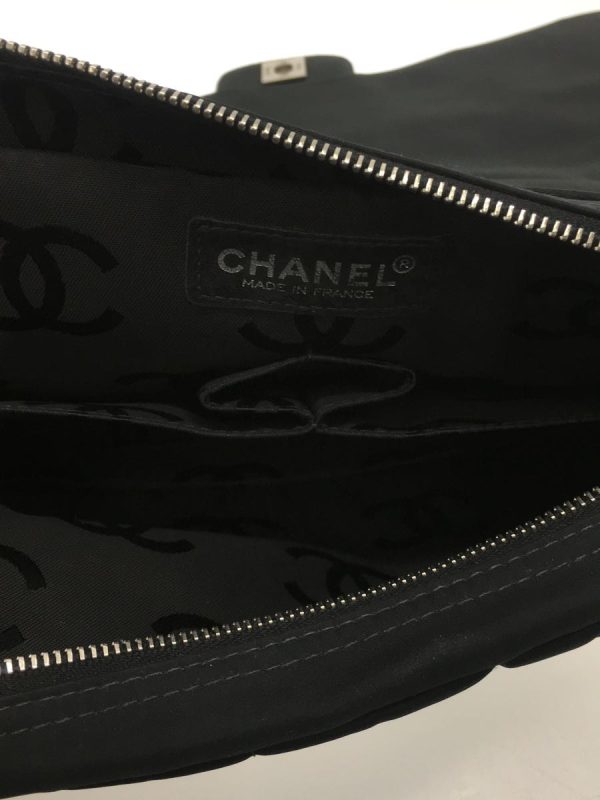 2341450876035 06 Chanel Nylon Plain Shoulder Bag