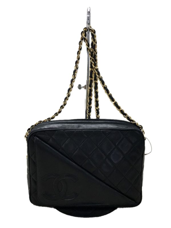 2342500528751 01 Chanel Leather Shoulder Bag