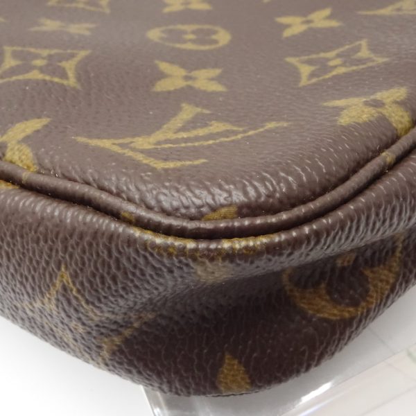 3 Louis Vuitton Monogram Pochette Accessoire Handbag Brown