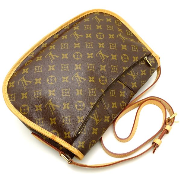 3 Louis Vuitton Monogram Menilmontane MM Brown Shoulder Bag