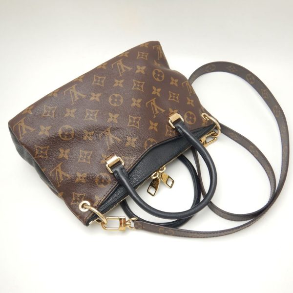3 Louis Vuitton Monogram Pallas BB Handbag Noir