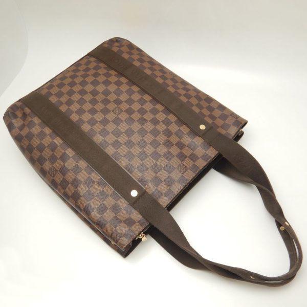 3 Louis Vuitton Damier Beaubourg Tote Bag Brown