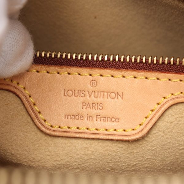 3 Louis Vuitton Looping GM Monogram Shoulder Bag Brown