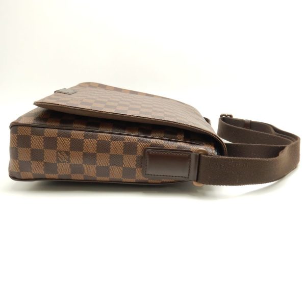 3 Louis Vuitton Damier Naviglio MM Ebene Diagonal Shoulder Brown