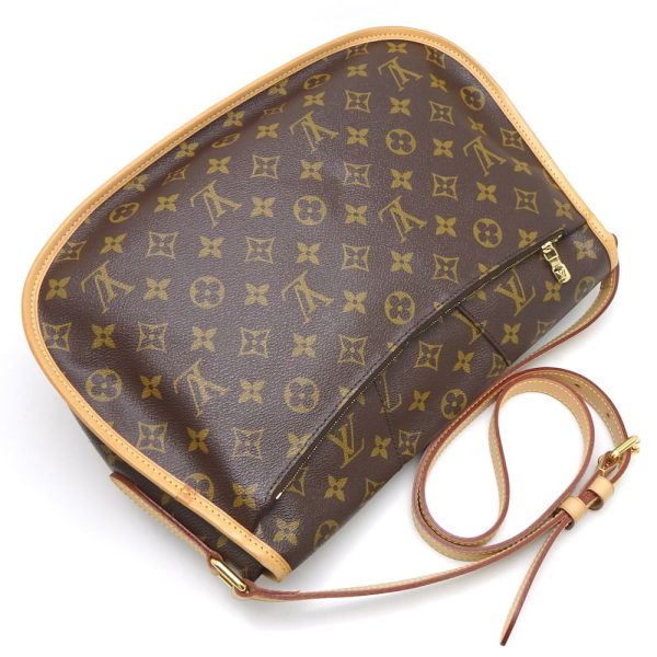 3 Louis Vuitton Monogram Menilmontane Brown Shoulder