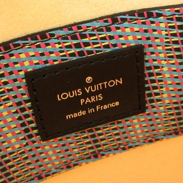 37149622 7 Louis Vuitton Twist MM Printed Calf Leather Shoulder Bag