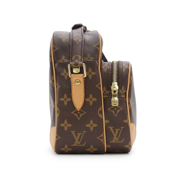 4 Louis Vuitton Nile Shoulder Bag Monogram Brown