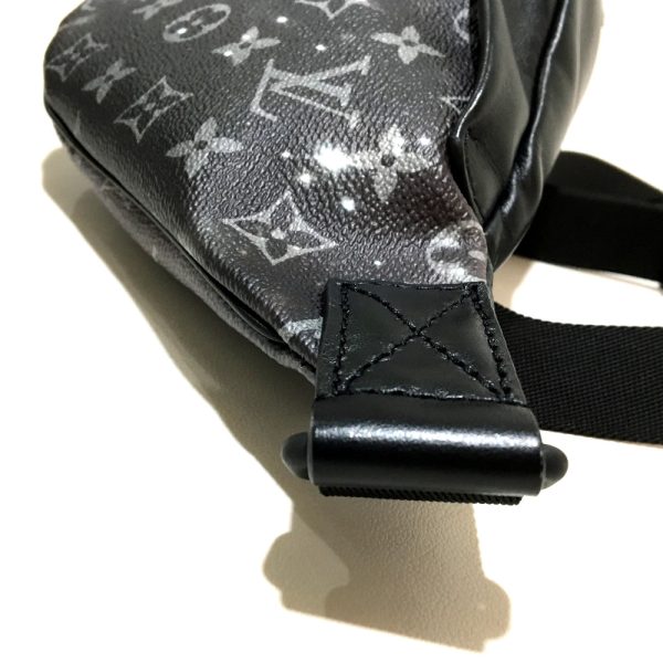 4 Louis Vuitton Monogram Galaxy Discovery Bum Bag Black Silver