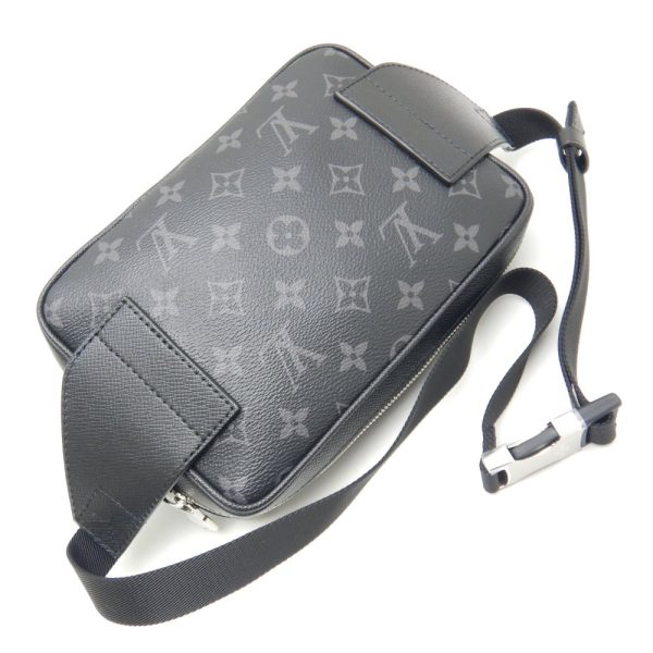 4 Louis Vuitton Eclipse Taiga Bum Bag Outdoor Noir Body Bag