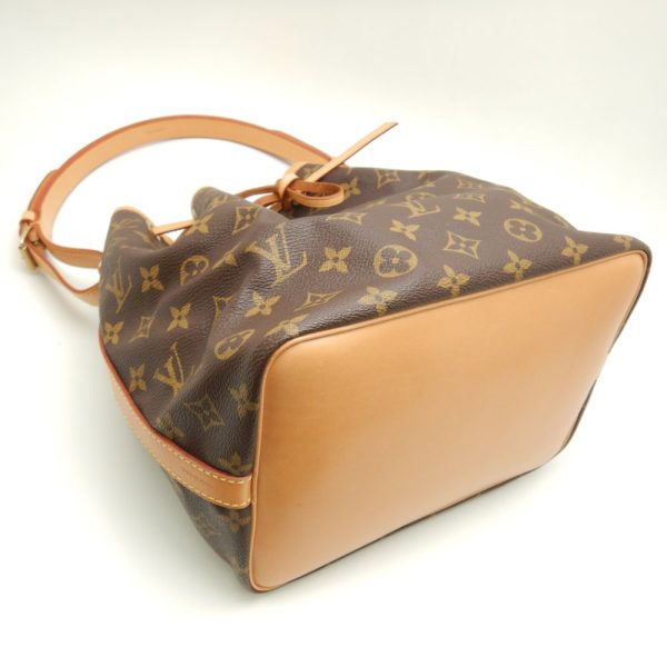 4 Louis Vuitton Monogram Petite Brown Shoulder Bag