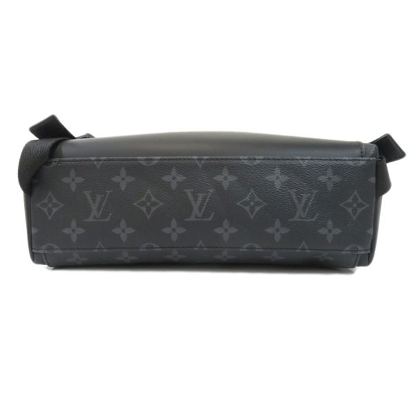 45614080 4 Louis Vuitton Messenger Voyage PM Monogram Eclipse Shoulder Bag