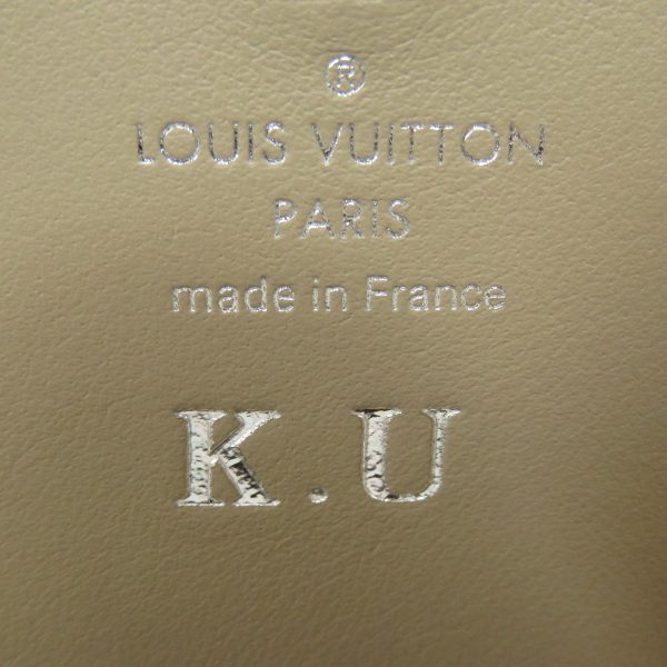 45714303 7 Louis Vuitton Portefeuille Iris Compact Mahina Bifold Wallet