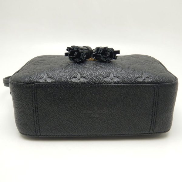 5 Louis Vuitton Santonge Shoulder Bag Emplant Noir