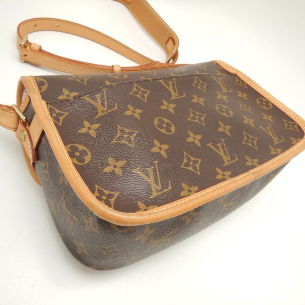 5 Louis Vuitton Monogram Sologne Shoulder Bag Brown