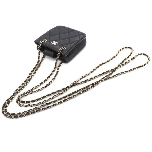 5 Chanel Matelasse Chain Shoulder Bag Pochette Leather Black Gold Metal Fittings