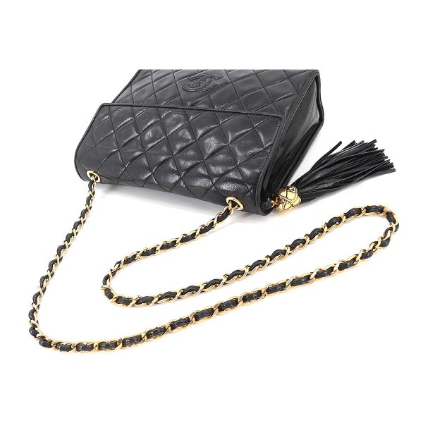 5 Chanel Matelasse Chain Shoulder Bag Leather Black Gold Metal Fittings