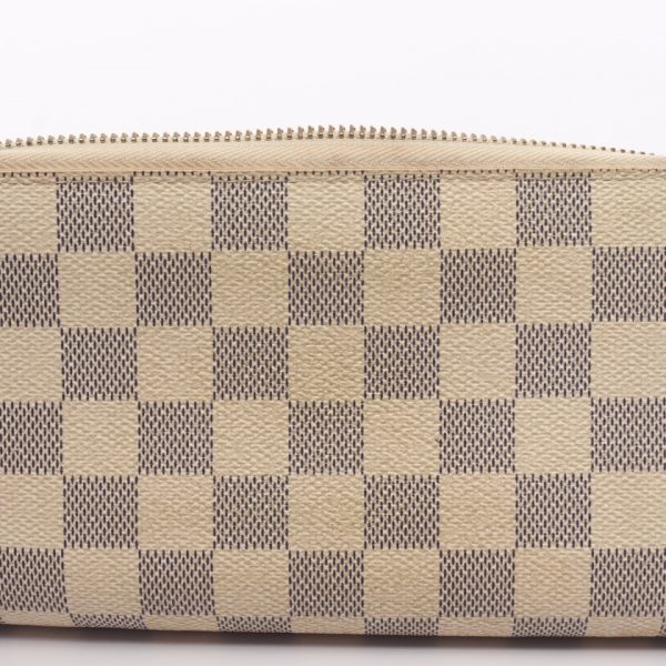 5 Louis Vuitton Wallet Damier Azur Round Zipper White