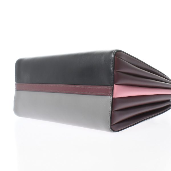 5 Prada Tote Bag Black Gold Metal Fittings Calf Pink