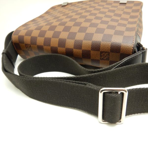 5 Louis Vuitton Damier Naviglio PM NM Ebene Diagonal Shoulder Brown