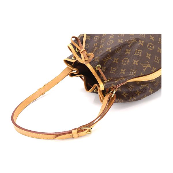 5 Louis Vuitton Monogram Noe Shoulder Bag Brown Gold Hardware