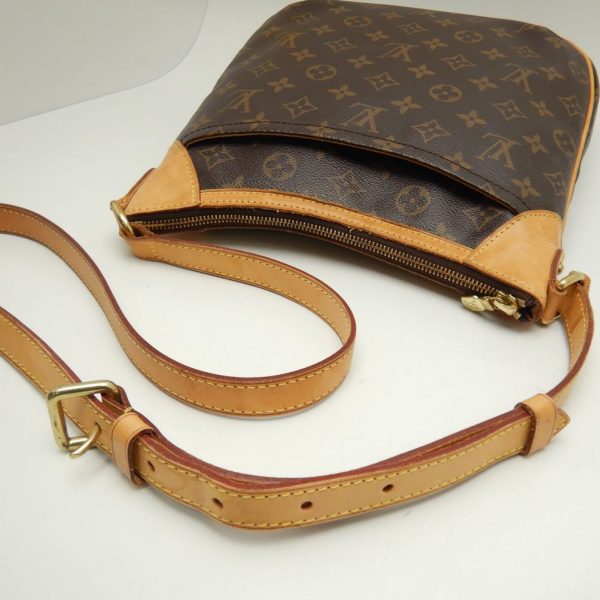 5 Louis Vuitton Monogram Odeon PM Brown Diagonal Shoulder